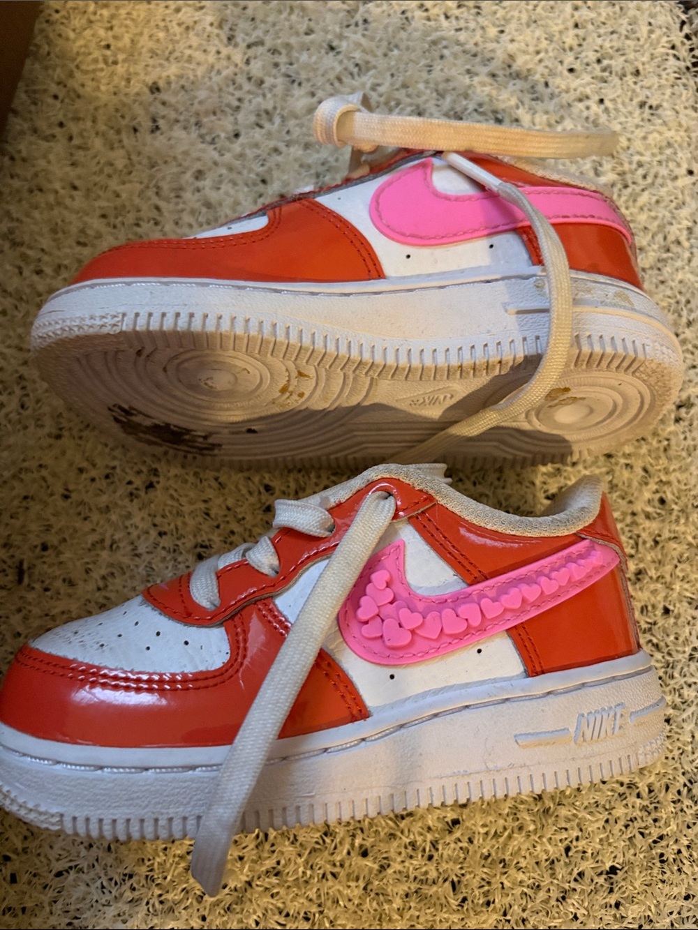 Nike Kids' Pink & Orange Low-Top Sneakers 7c